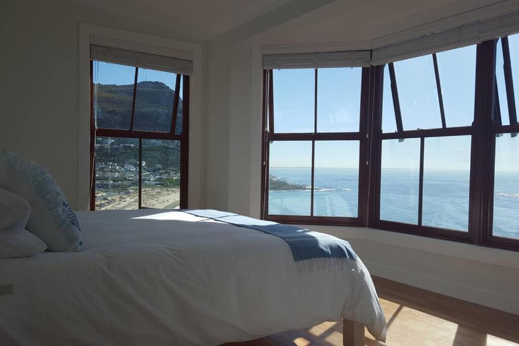 18 Steps - Seaside Cottage With Breathtaking Views Kaapstad Buitenkant foto